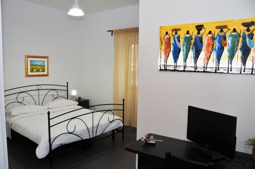 B&B Largo Barile Caltanissetta Szoba fotó