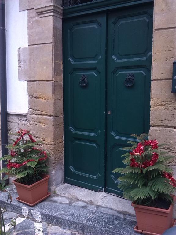 B&B Largo Barile Caltanissetta Kültér fotó